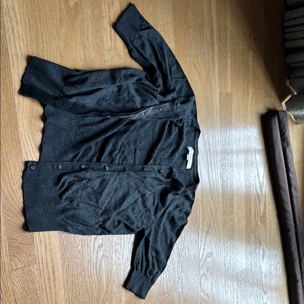 Black Sweater shirt
